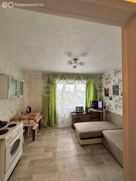 Квартира-студия: Тобольск, микрорайон Иртышский, 6 (18 м) - Фото 0