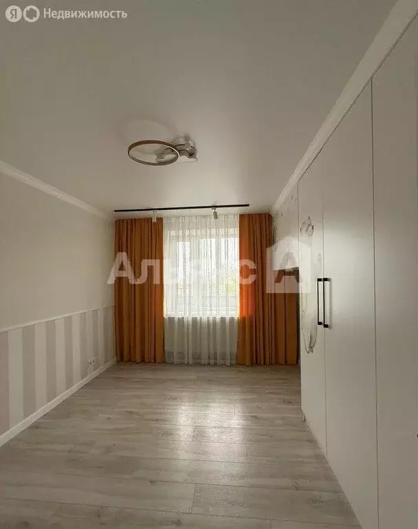 2-комнатная квартира: Шахты, Садовая улица, 28 (47 м) - Фото 1