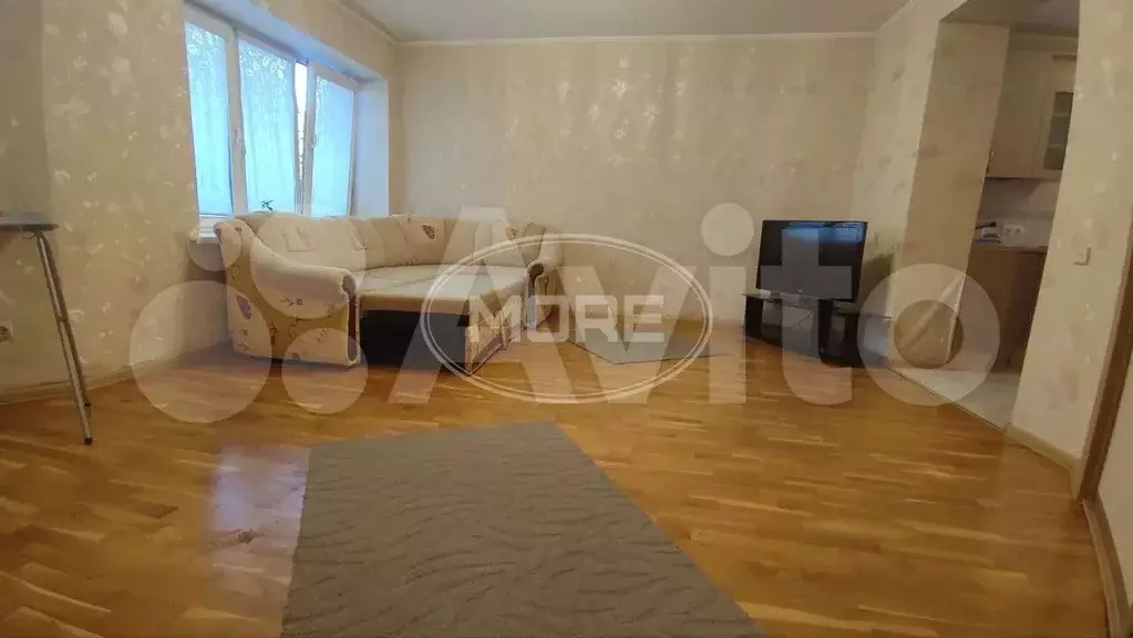 1-к. квартира, 40 м, 1/6 эт. - Фото 1