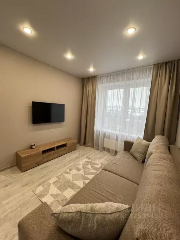 1-к кв. Татарстан, Казань ул. Азата Аббасова, 16 (35.0 м) - Фото 2