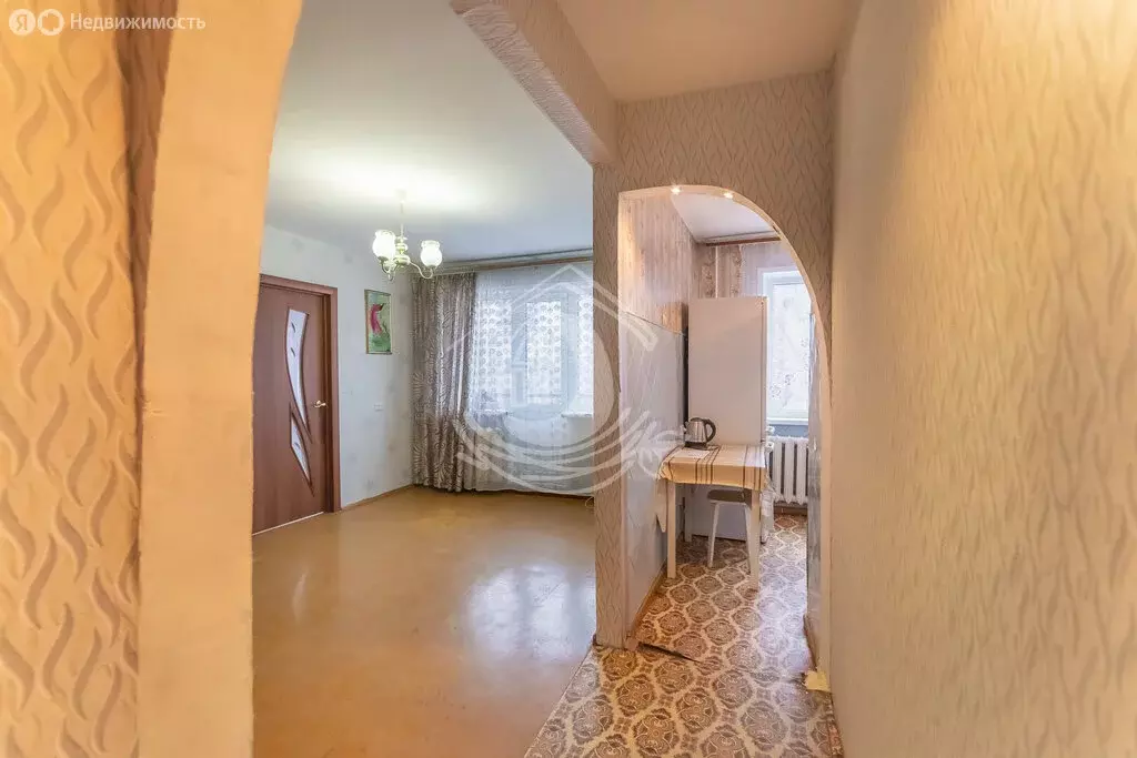 2-комнатная квартира: Барнаул, улица Антона Петрова, 180 (44 м) - Фото 1