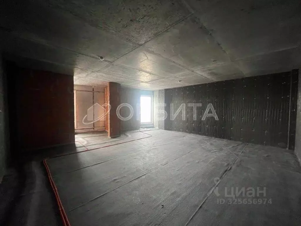 3-к кв. Тюменская область, Тюмень Профсоюзная ул., 56 (102.7 м) - Фото 1