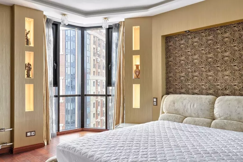 3-к кв. Санкт-Петербург Пулковская ул., 8к1 (107.8 м) - Фото 1