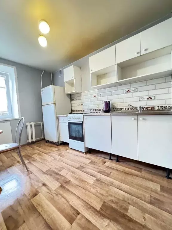 2-к кв. Кировская область, Киров Хлыновская ул., 20 (50.0 м) - Фото 1