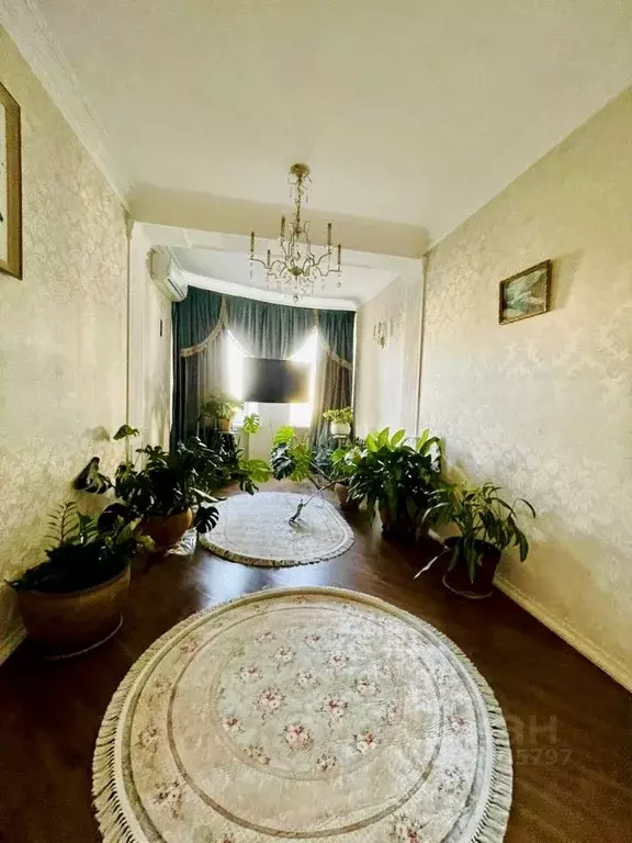 2-к кв. Дагестан, Каспийск ул. Ленина, 27А (80.0 м) - Фото 1