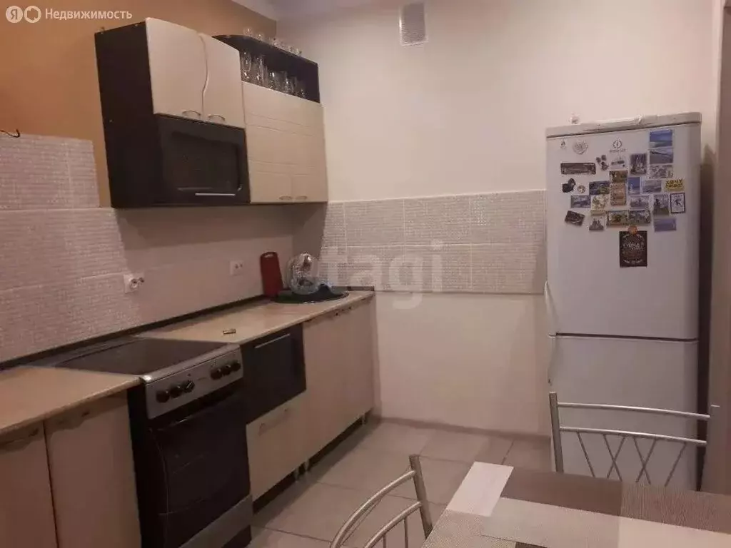 1-комнатная квартира: Тобольск, 15-й микрорайон, 18 (34.3 м) - Фото 2