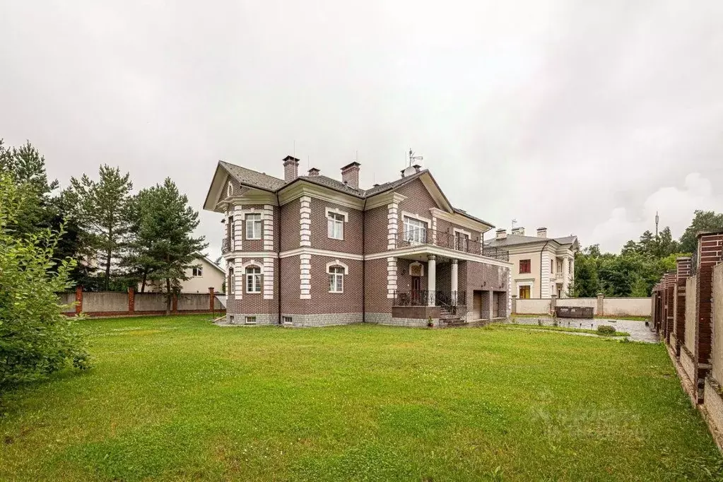 Дом в Московская область, Одинцовский городской округ, д. Молоденово, ... - Фото 1