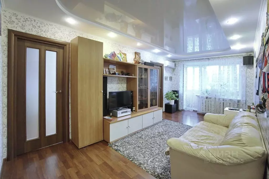 2-к кв. Самарская область, Самара Первомайская ул., 21 (43.2 м) - Фото 0