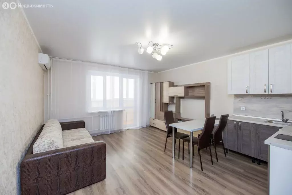 1-комнатная квартира: Оренбург, улица Поляничко, 3/1 (30 м) - Фото 0