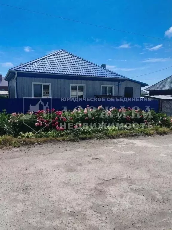 Дом в Кемеровская область, Полысаево г. Ленинск-Кузнецкий ... - Фото 1