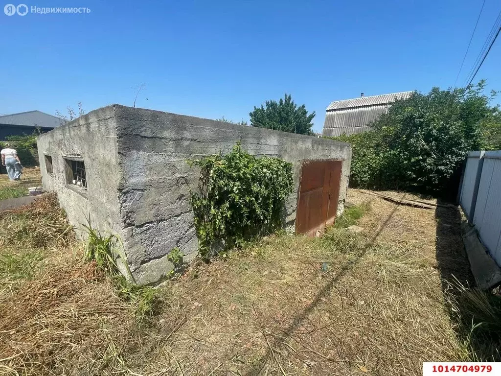 Участок в Знаменский, СНТ Краснодарсельмаш-1, Ореховая улица, 499 ... - Фото 0