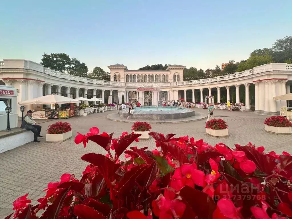 1-к кв. Ставропольский край, Кисловодск ул. Шаумяна, 1 (35.0 м) - Фото 0