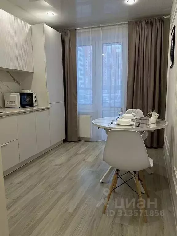 1-к кв. Кировская область, Киров ул. Ивана Попова, 87 (37.0 м) - Фото 0