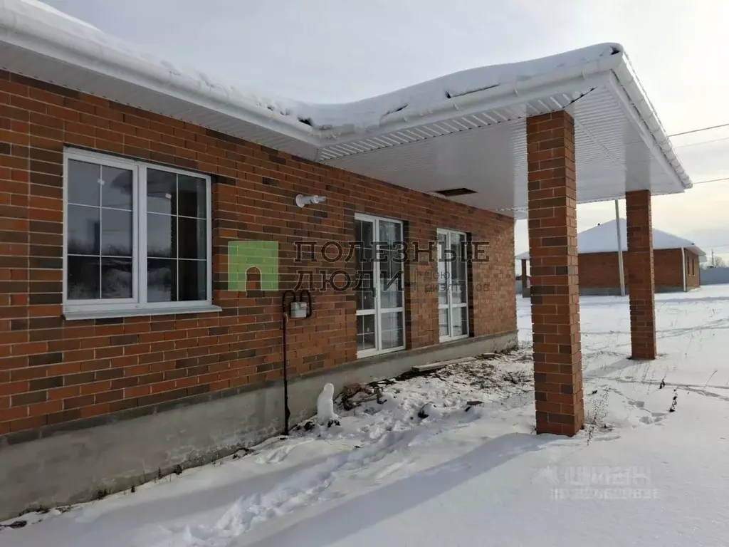 Дом в Белгородская область, Короча ул. Садовая (180 м) - Фото 1