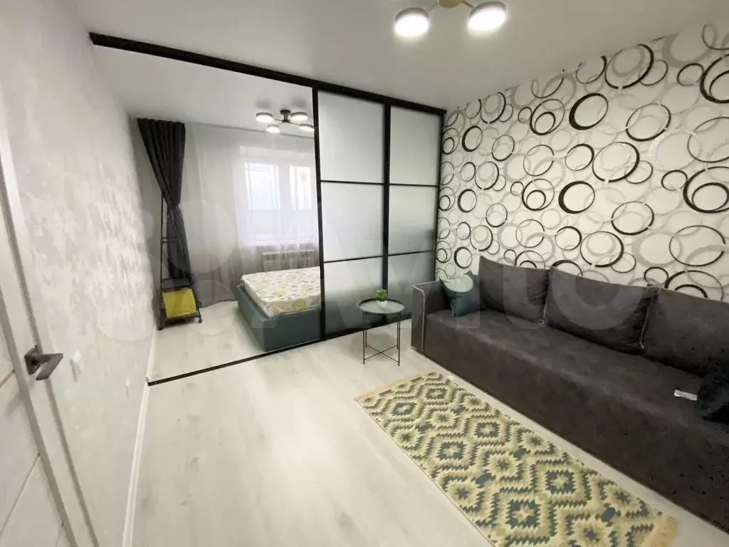 1-к. квартира, 40 м, 10/10 эт. - Фото 0