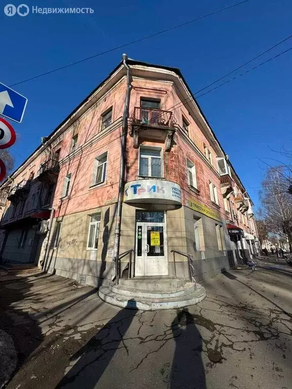 3-комнатная квартира: Киров, Ленинский район, улица Щорса, 43 (90 м) - Фото 1