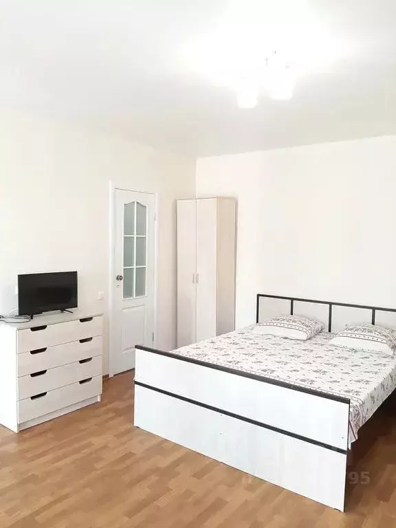 Комната Крым, Сакский район, с. Штормовое ул. Ленина, 22 - Фото 1