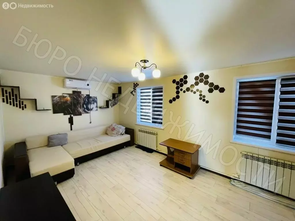 Дом в село Репное, улица Космонавтов, 10 (73.2 м) - Фото 1