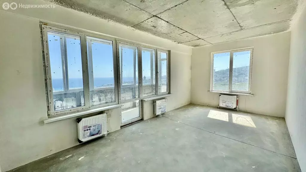 2-комнатная квартира: Ялта, улица Крупской, 52 (69 м) - Фото 1