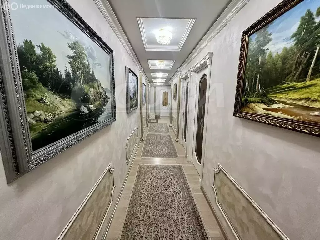 3-комнатная квартира: Тюмень, улица Елизарова, 6 (97.6 м) - Фото 1