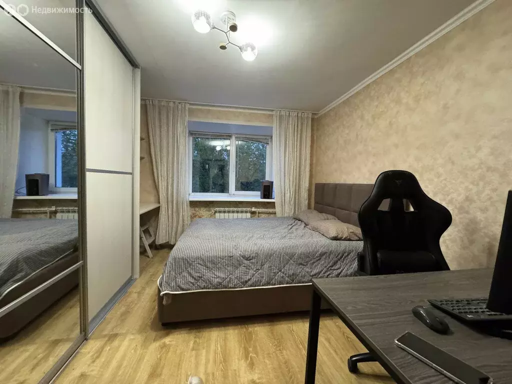 2-комнатная квартира: Казань, улица Оренбургский Тракт, 2 (60 м) - Фото 1