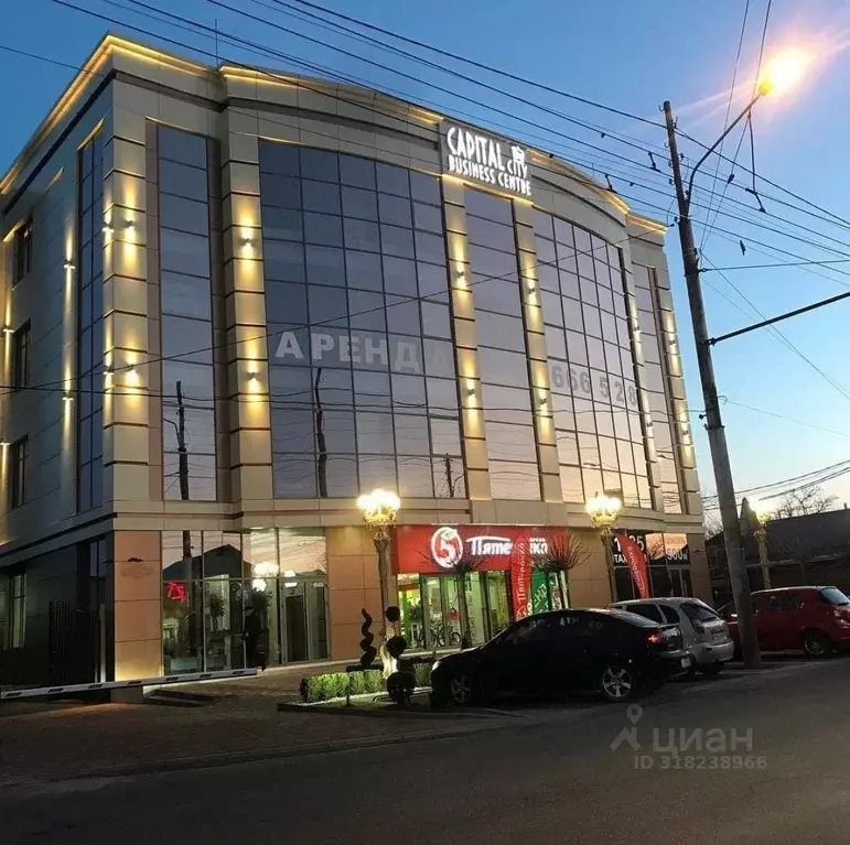Помещение свободного назначения в Ставропольский край, Ставрополь ул. ... - Фото 0