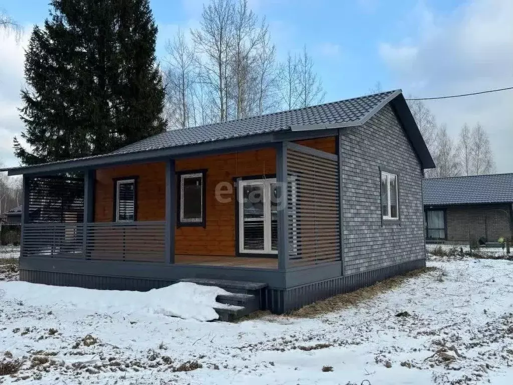 Дом в Калужская область, Дзержинский район, Угорское с/пос, д. Дубрава ... - Фото 1