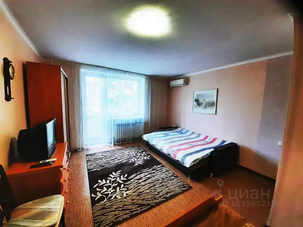 1-к кв. Крым, Евпатория ул. Демышева, 115 (43.0 м) - Фото 1