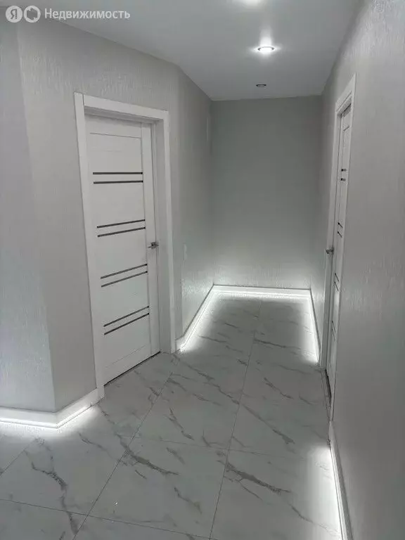 2-комнатная квартира: Азов, Красноармейский переулок, 76 (48 м) - Фото 1