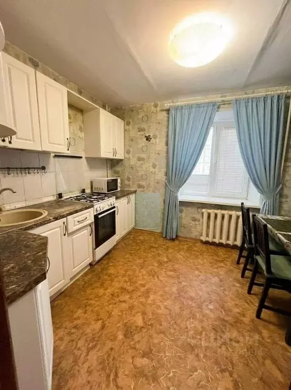 3-к кв. Башкортостан, Уфа ул. Гафури, 48 (62.6 м) - Фото 1