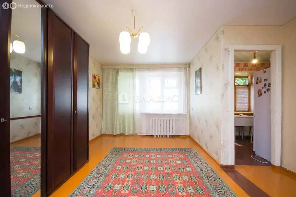 2-комнатная квартира: Балаково, улица Набережная Леонова, 4 (42 м) - Фото 0