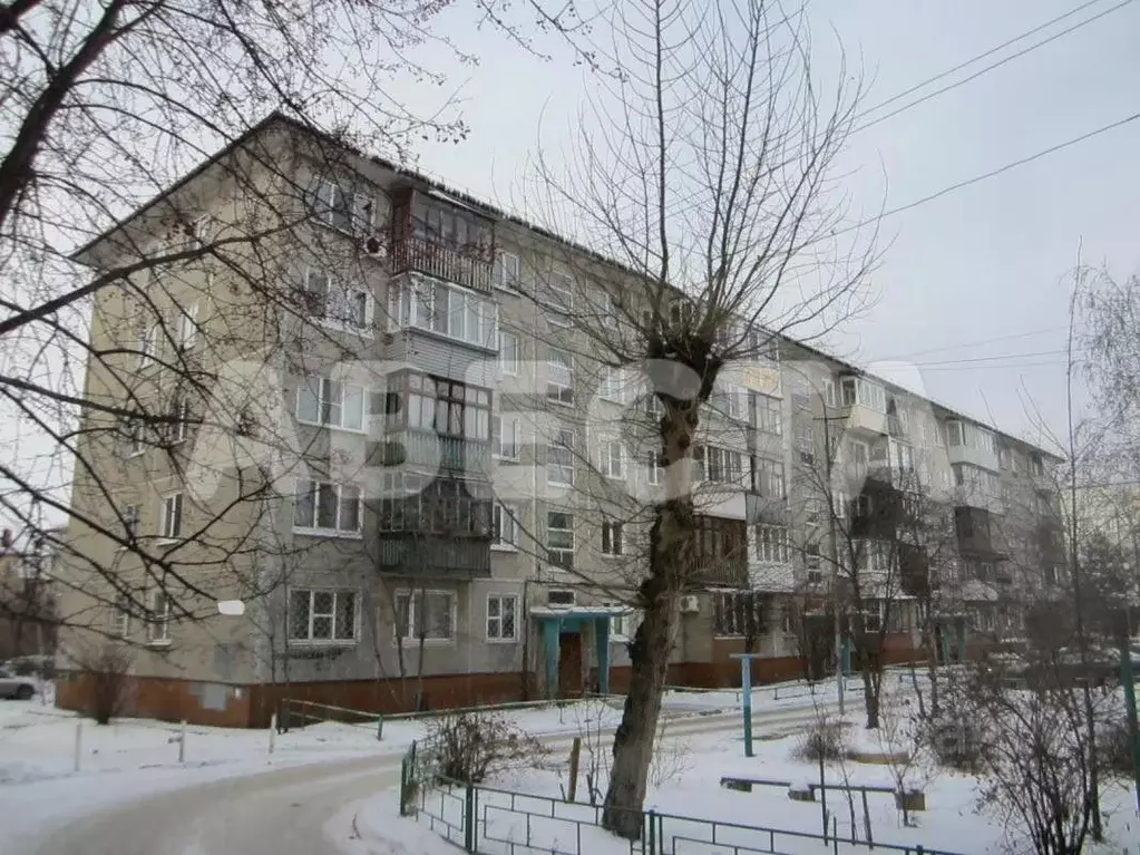 2-к кв. Омская область, Омск Волочаевская ул., 19А (47.9 м) - Фото 1