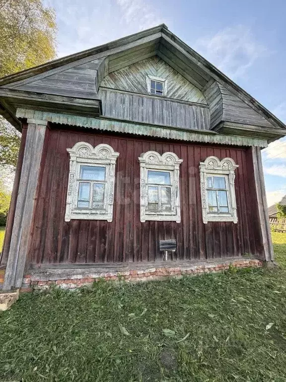Дом в Костромская область, Нерехтский район, Емсненское с/пос, с. ... - Фото 1