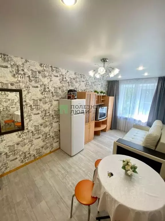 Комната Кировская область, Киров Милицейская ул., 64 (17.0 м) - Фото 0