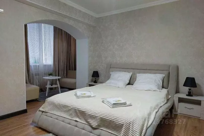 2-к кв. Ставропольский край, Ессентуки ул. Орджоникидзе, 83к1 (80.0 м) - Фото 1