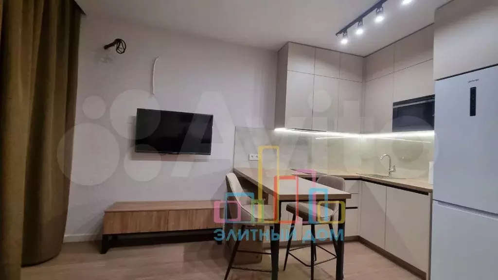 Квартира-студия, 31 м, 4/30 эт. - Фото 1