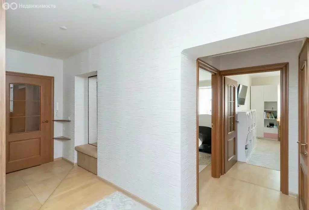 2-комнатная квартира: Тюмень, Солнечный проезд, 7 (81 м) - Фото 1