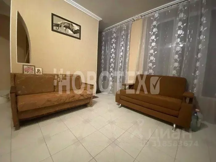 Дом в Краснодарский край, Крымск Кузбасская ул. (700 м) - Фото 0