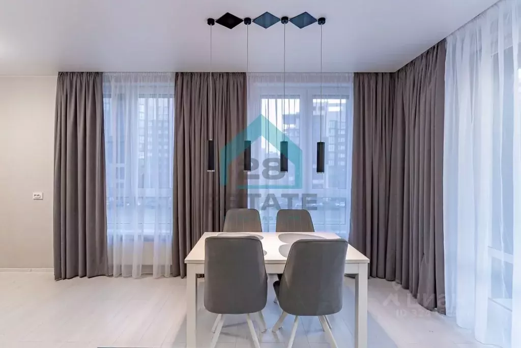 3-к кв. Санкт-Петербург просп. Героев, 33 (91.0 м) - Фото 1