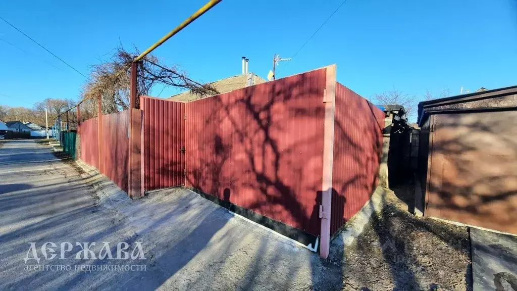 Дом в Белгородская область, Старооскольский городской округ, с. ... - Фото 2