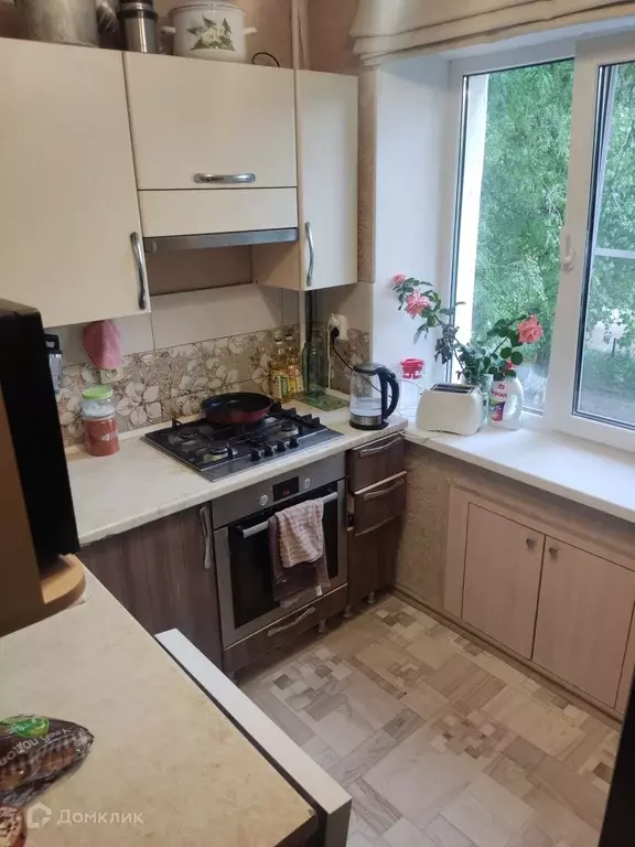 Продаётся 4-к квартира, 62 м - Фото 0