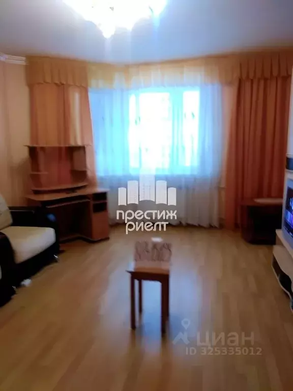 3-к кв. Калужская область, Калуга ул. 65 лет Победы, 33 (90.0 м) - Фото 2