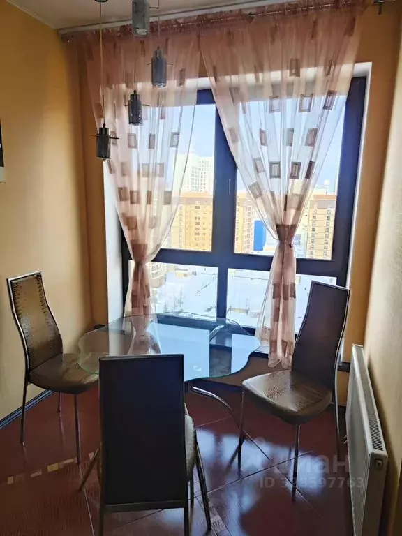 2-к кв. Тюменская область, Тюмень ул. Максима Горького, 68 (48.1 м) - Фото 2