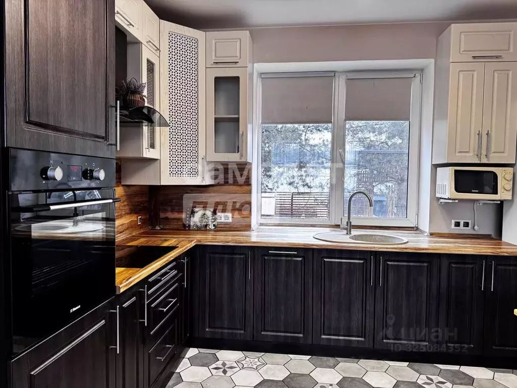 Дом в Воронежская область, Рамонский район, Айдаровское с/пос, с. ... - Фото 1