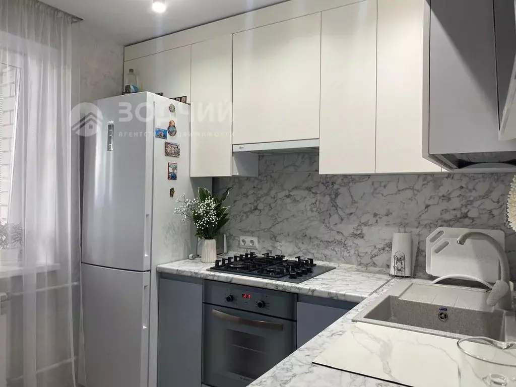 2-к кв. Чувашия, Канаш ул. Машиностроителей, 36 (47.6 м) - Фото 2