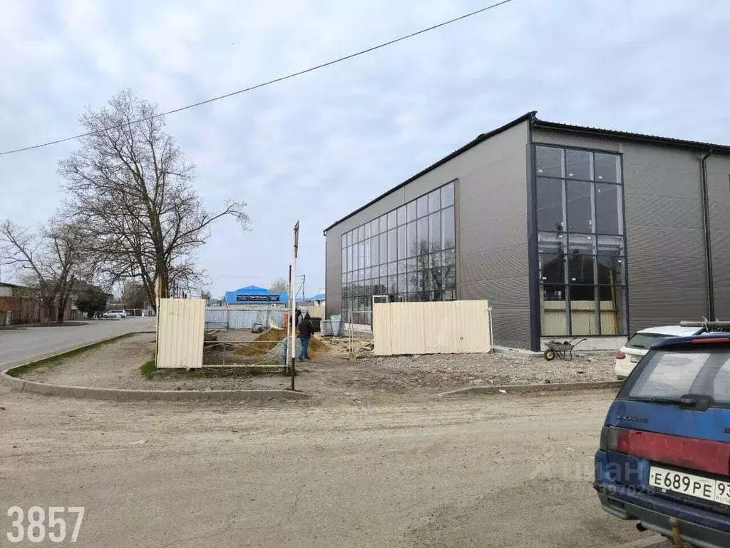 Помещение свободного назначения в Краснодарский край, Ейск Армавирская ... - Фото 1