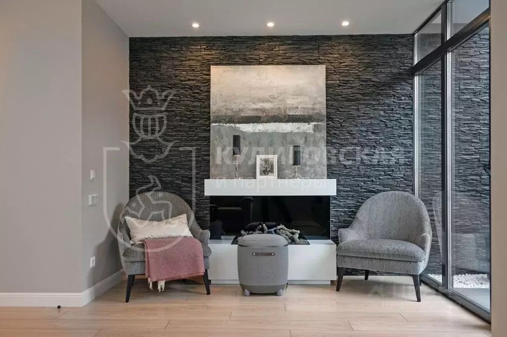 4-к кв. Свердловская область, Екатеринбург ул. Татищева, 47А (184.0 м) - Фото 1