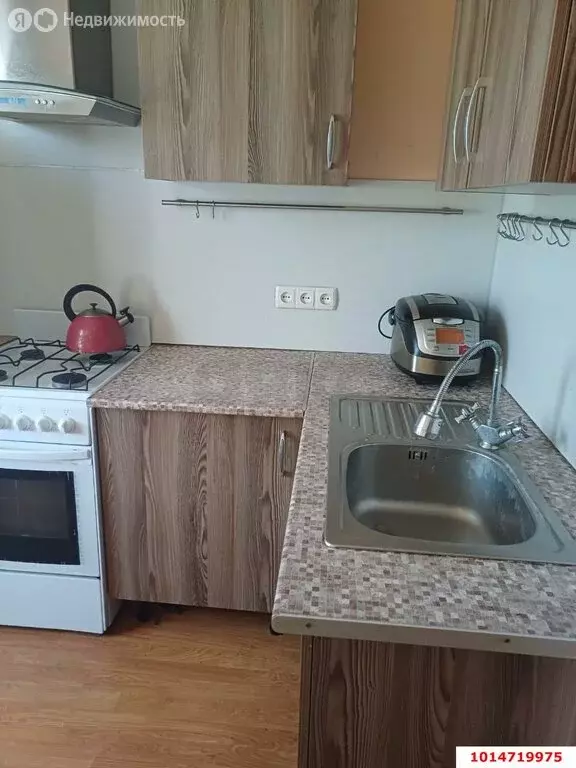 2-комнатная квартира: Краснодар, улица Гагарина, 137 (40.7 м) - Фото 1