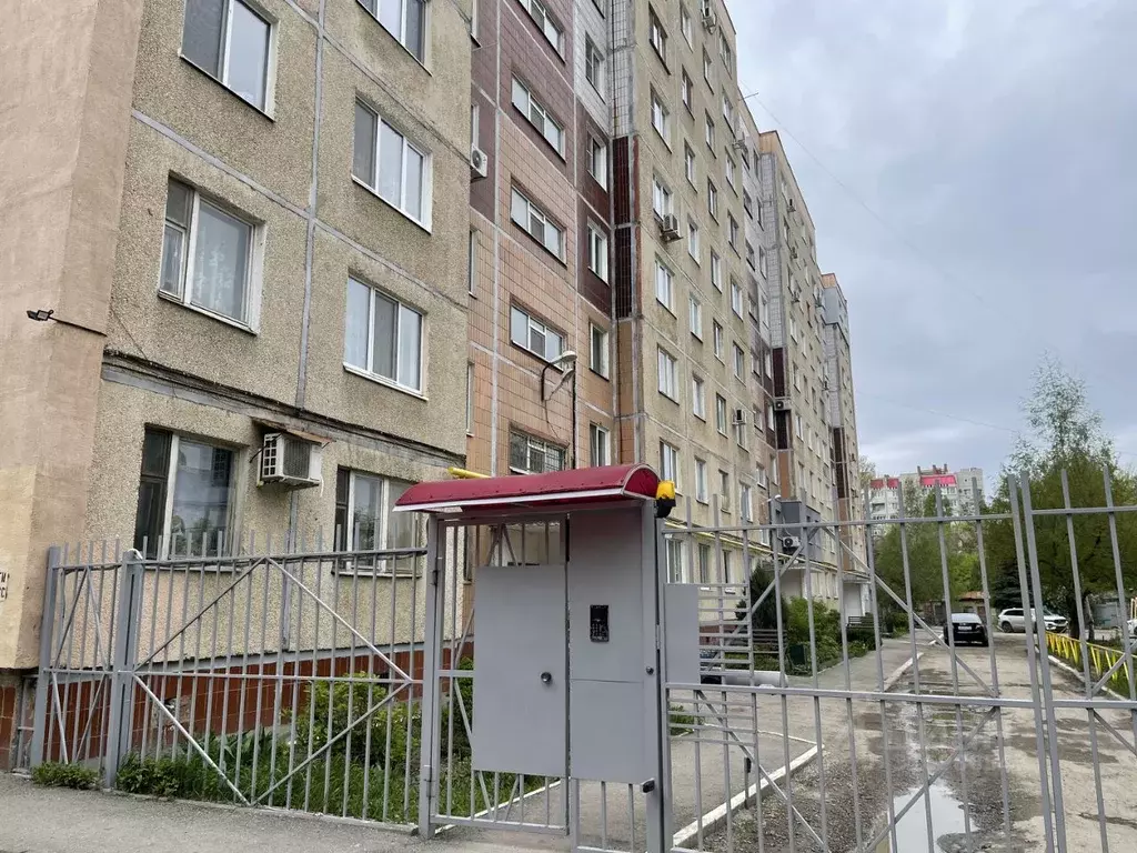 2-к кв. Саратовская область, Саратов Гвардейская ул., 16 (52.6 м) - Фото 0