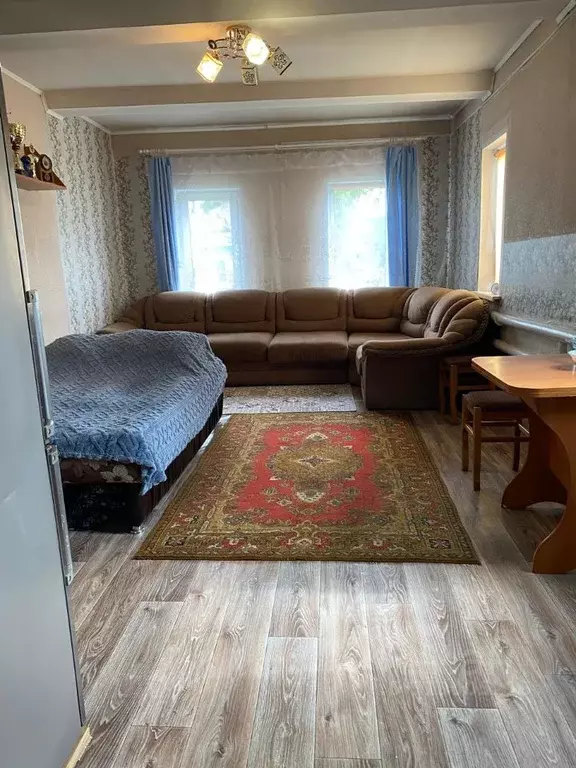 Дом в Омская область, Омск ул. 6-я Ремесленная (60 м) - Фото 0